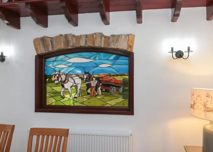 Beaconsfield * Scarborough