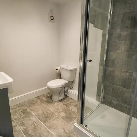 Beaconsfield * סקארבורו