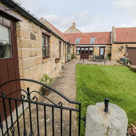 Beaconsfield סקארבורו