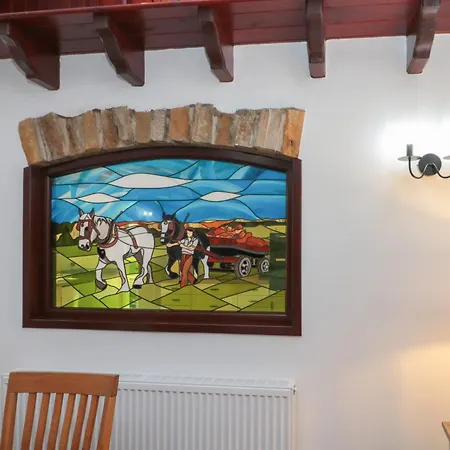 Beaconsfield * סקארבורו