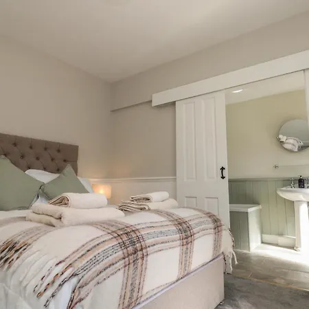 Holiday home Beaconsfield Scarborough