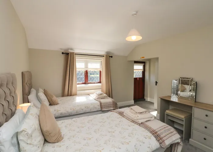 Beaconsfield 스카버러